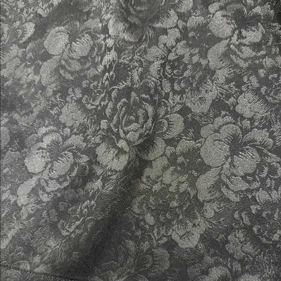 Elegant Black Women's Jumpsuit - Picture 2 of 3